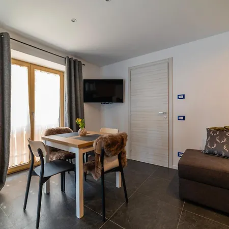 Lussari Style Apartment *